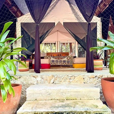 Отель Glamping Bunga Lotus Тулум Экстерьер фото