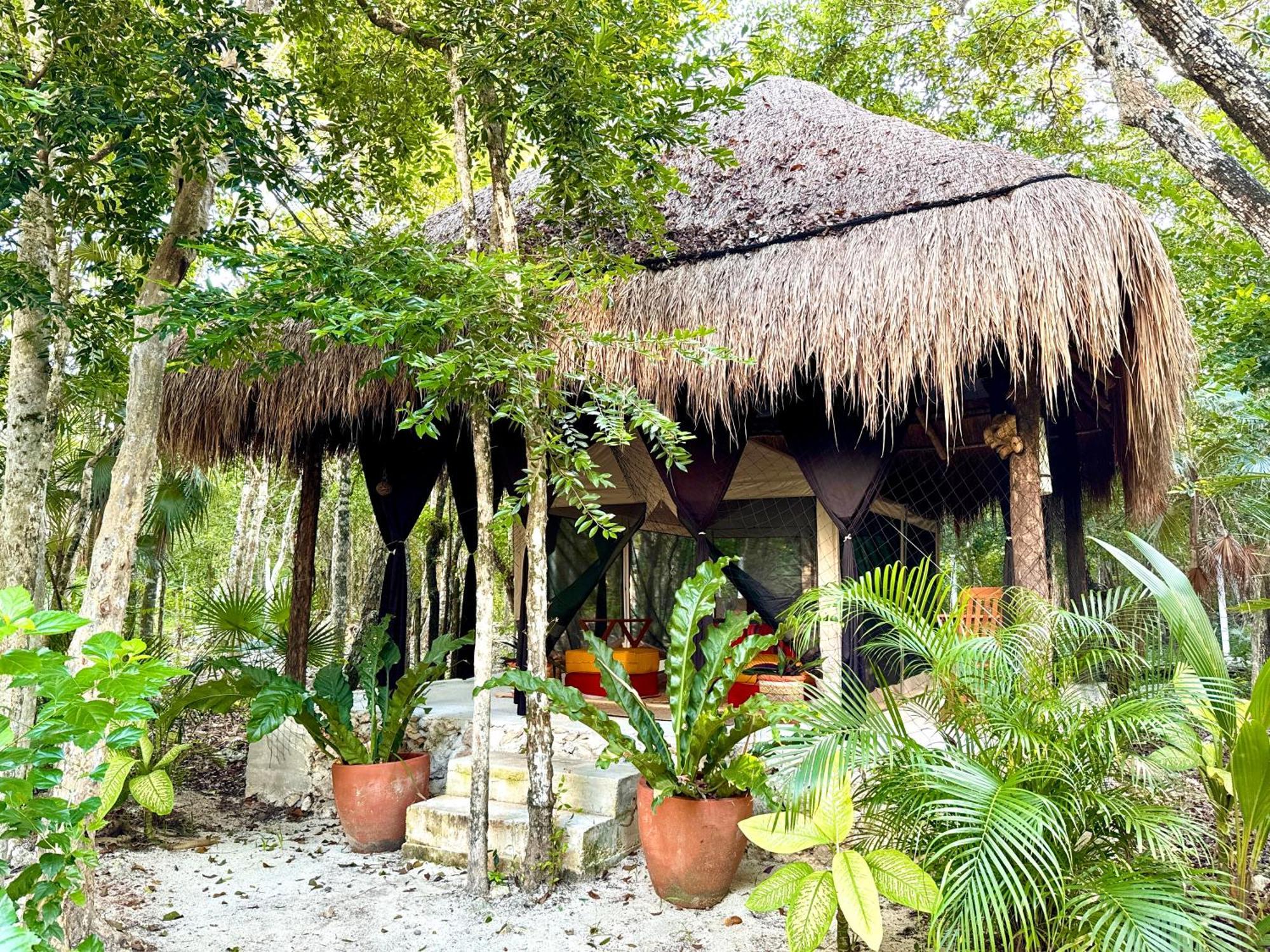 Отель Glamping Bunga Lotus Тулум Экстерьер фото